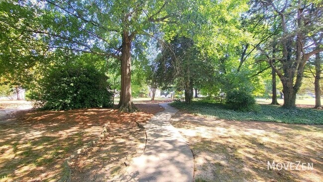Building Photo - 3405 E Jameson Rd