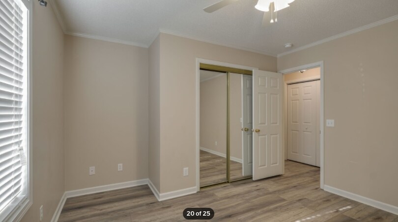 Building Photo - 305 Brittany Park Pl