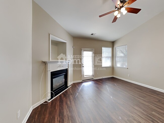 Building Photo - 1508 Woodberry Court