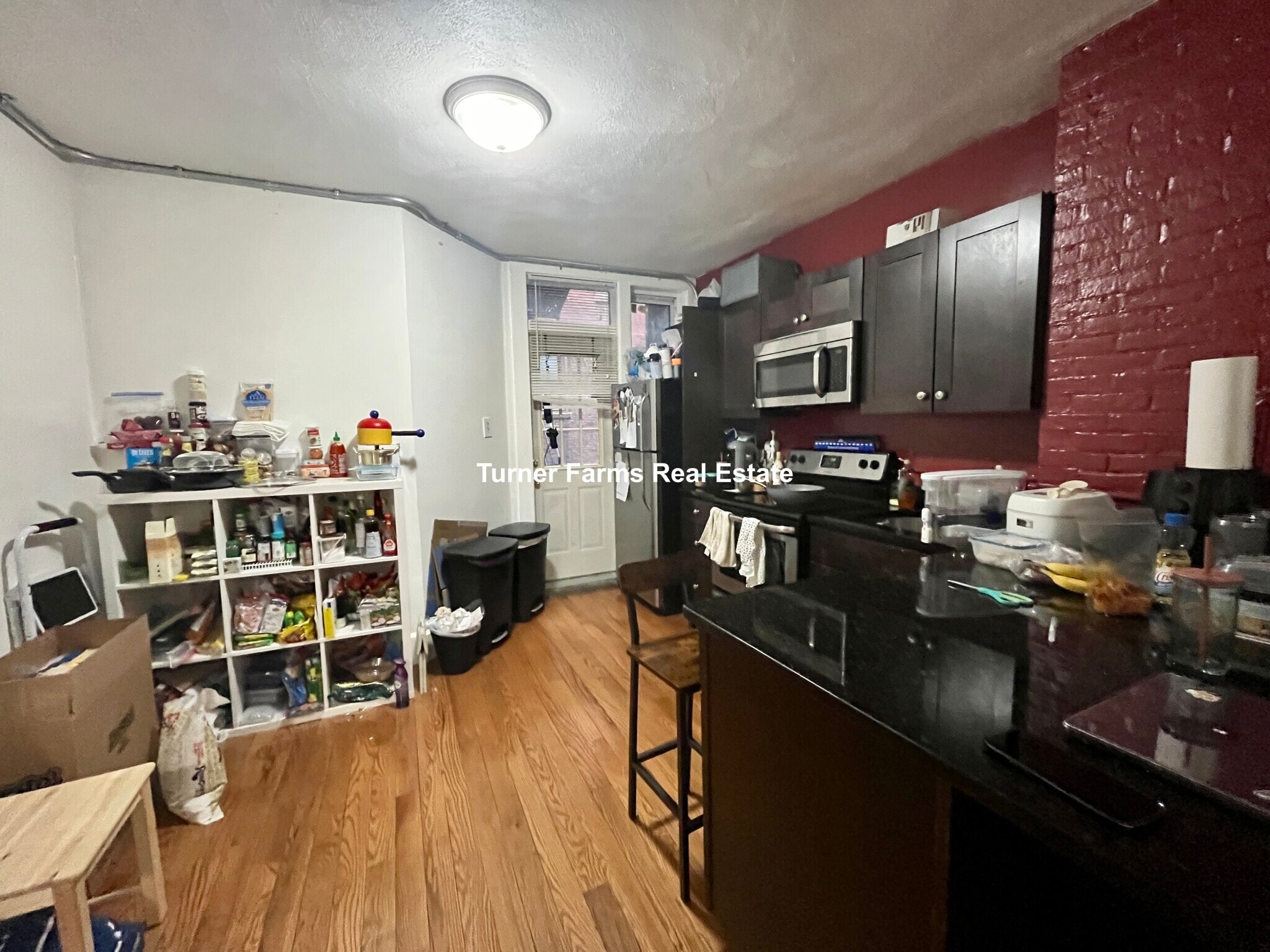 Building Photo - 165 Endicott St