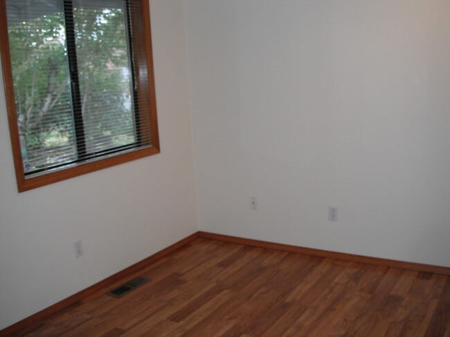 Building Photo - Charming Single-Level Home in Desirable Felida – 4 Bed, 2 Bath