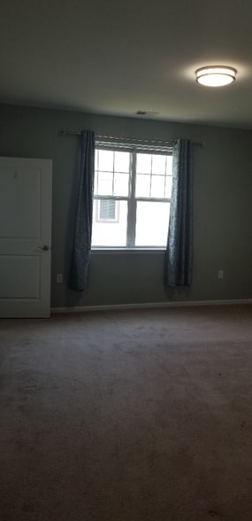 Building Photo - 4308 Hillingdon Bend
