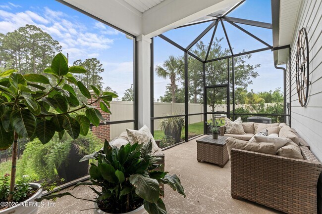 Building Photo - 192 Pk Ctr Ave