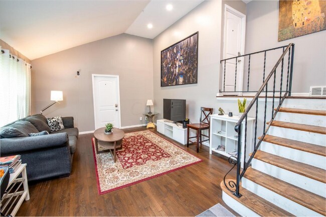 Building Photo - 778 Harley Dr