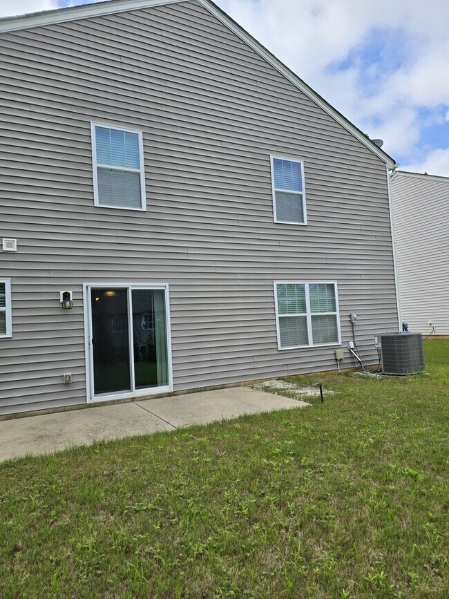 Building Photo - Located in Lanier Village aka Brawley Farm...