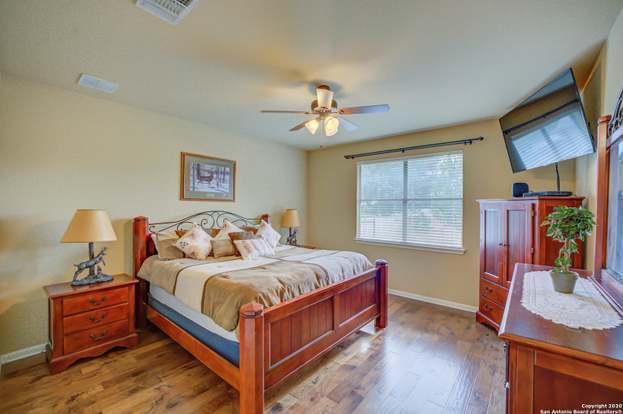 Building Photo - 398 Pecan Meadows