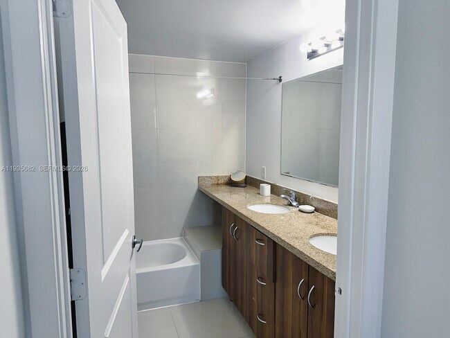 Building Photo - 601 NE 23rd St