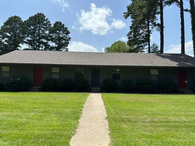 Building Photo - 15005 Smalling Rd