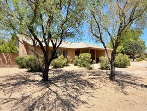 Building Photo - Coconino
