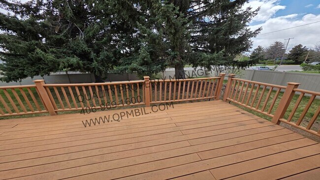 Building Photo - Spacious 4-bedroom, 3-bath home on West end Billings