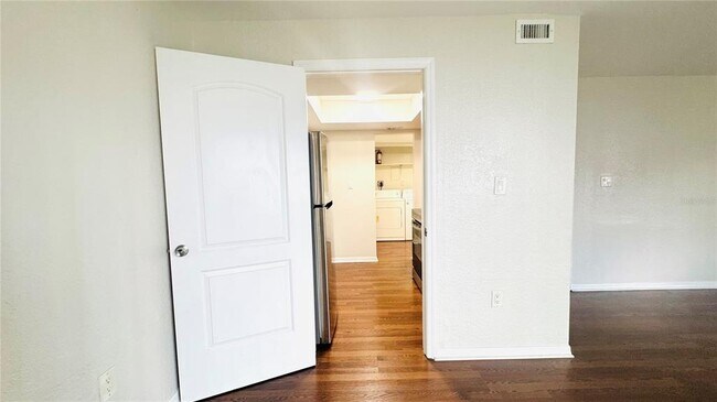 Building Photo - 4711 S Texas Ave