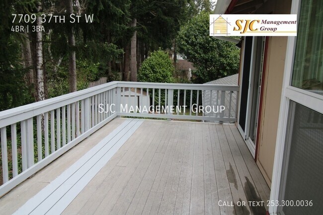 Building Photo - 7709 37th St W