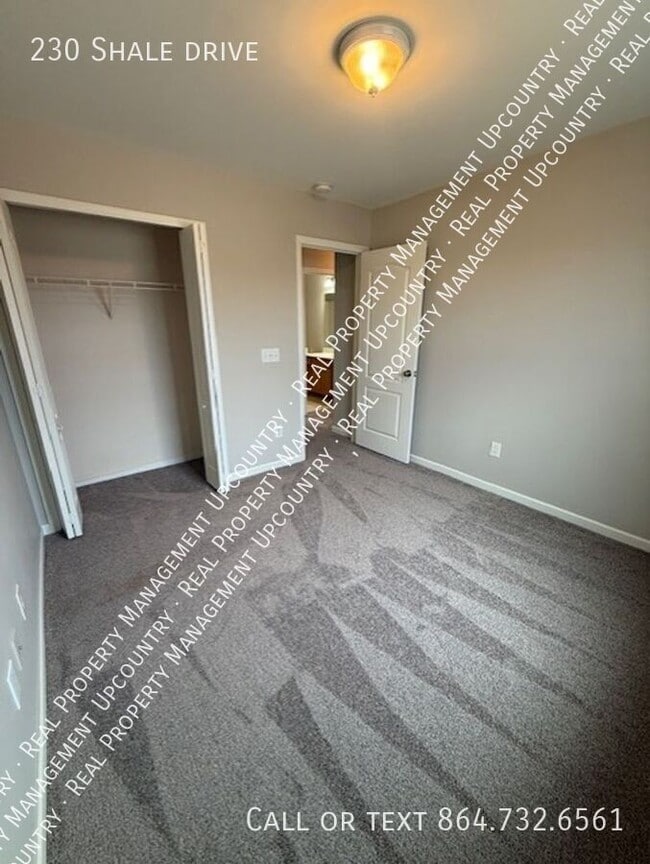 Building Photo - 230 Shale Dr