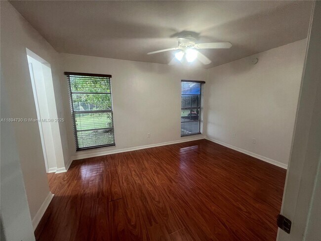 Building Photo - 26121 SW 130th Ave