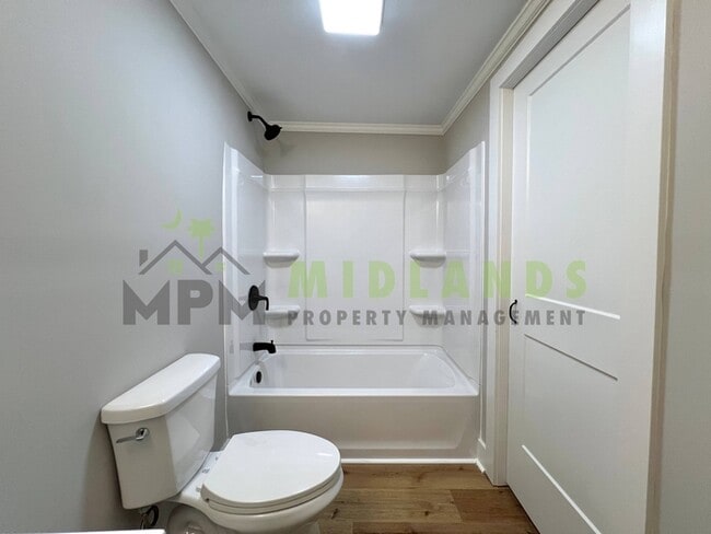 Building Photo - 1348 Ramblin Rd