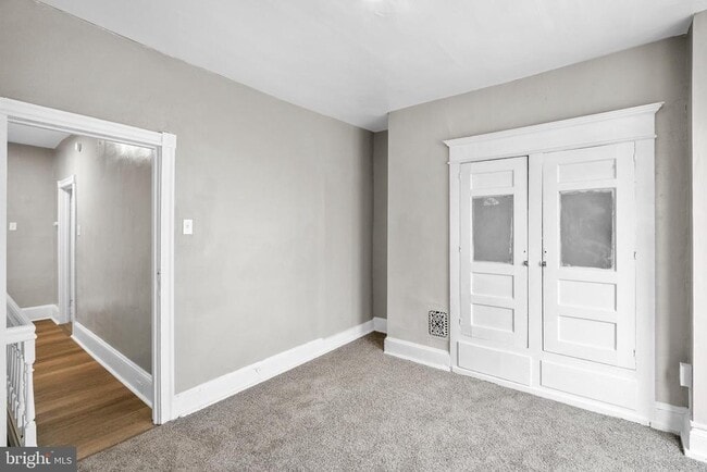 Building Photo - 130 N Robinson St