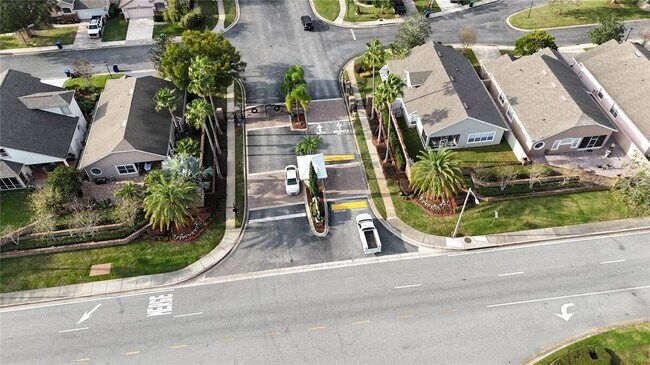 Building Photo - 14321 Mandolin Dr