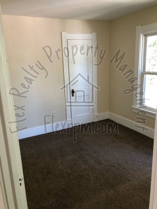 Building Photo - ***NEW ON THE MARKET....DRIVE BY TO CHECK ...