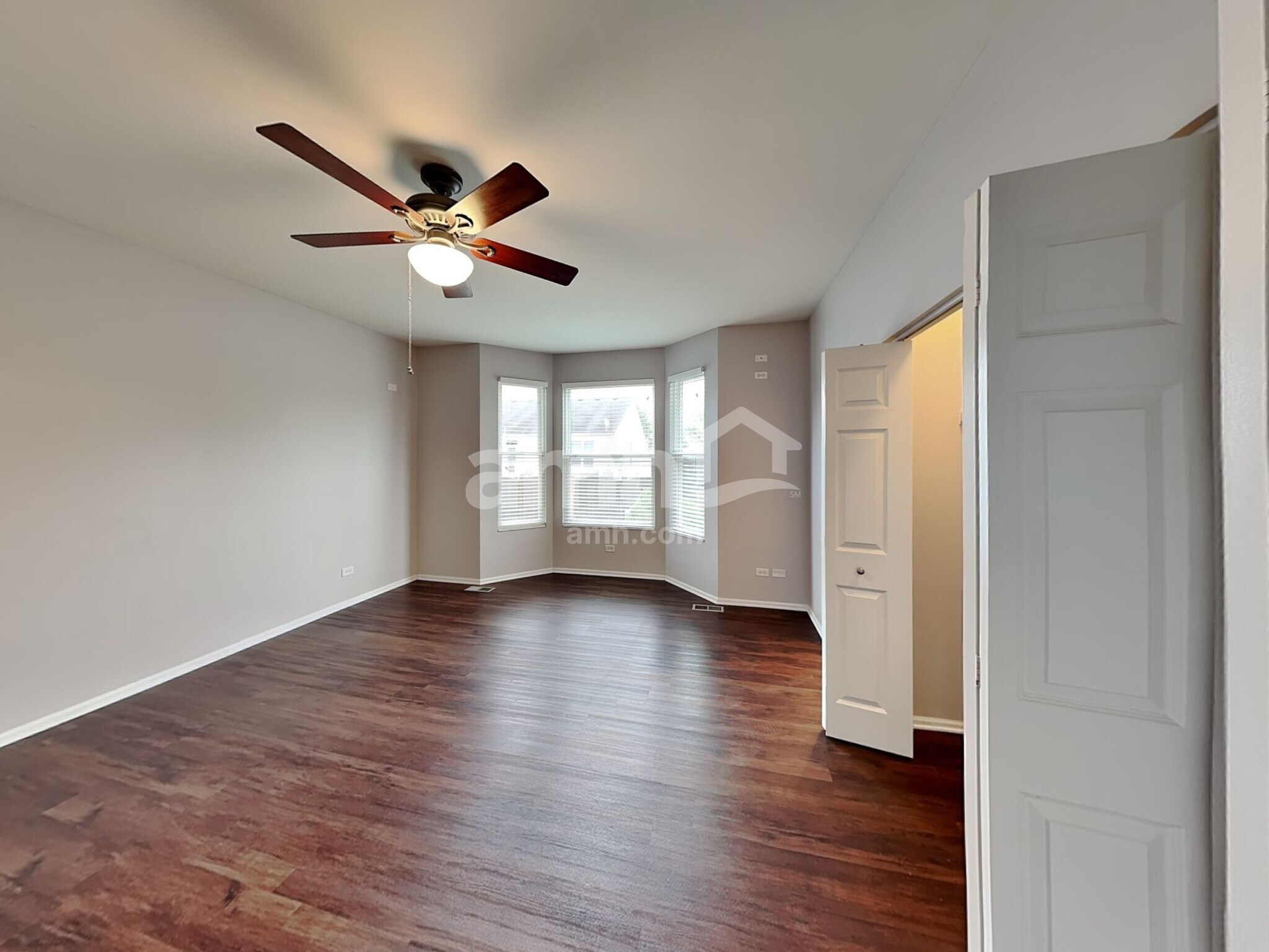 Building Photo - 1400 Bridgehampton Dr