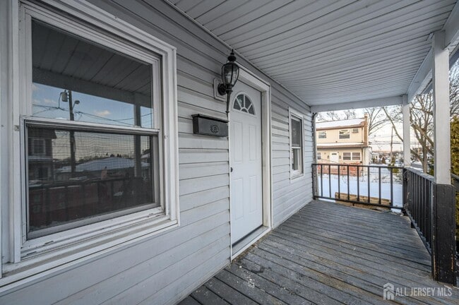 Building Photo - 408 David St