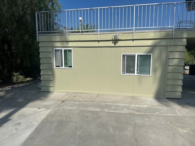 Building Photo - Azusa one bed one bath new ADU for lease