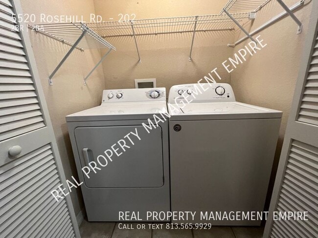 Building Photo - 5520 Rosehill Rd