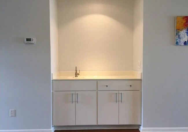 Building Photo - 9816 Emerald Point Dr