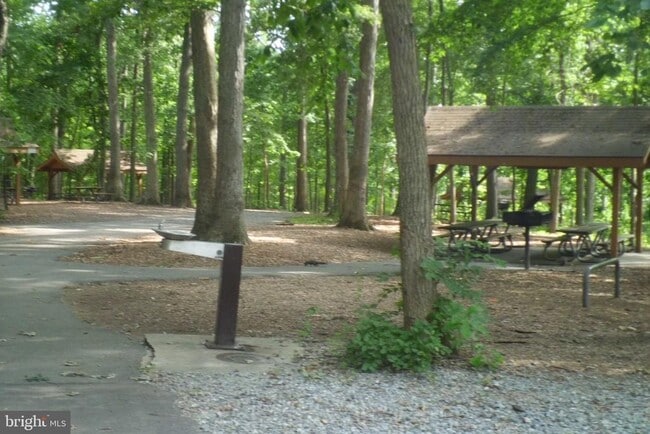 Building Photo - 3808 Delano St