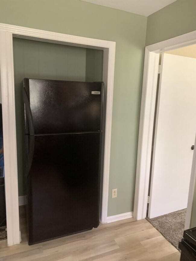 Building Photo - Beautiful Brick Ranch on Expansive Private Lot Near Athens