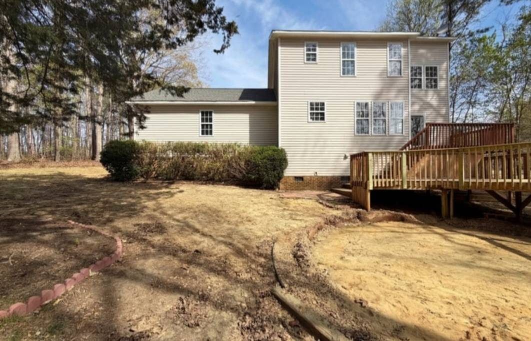 Building Photo - 412 Black Forest Dr