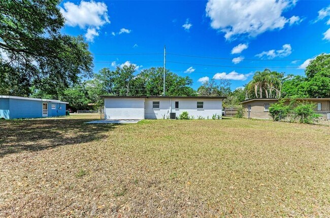 Building Photo - 6703 N 30th St