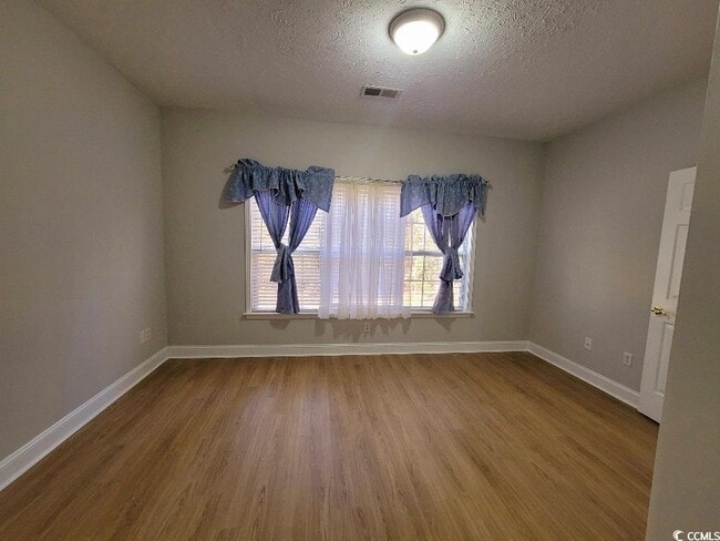 Building Photo - 112 Westhaven Dr
