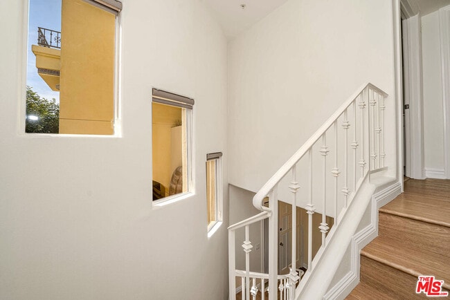 Building Photo - 2311 Schader Dr