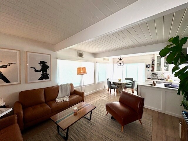 Building Photo - 205 41st St