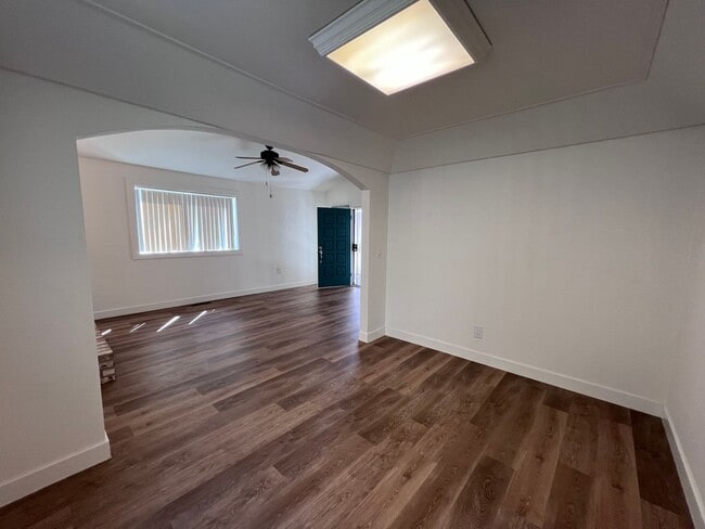 Building Photo - Beautiful Land Park home with fresh paint and new flooring throughout.