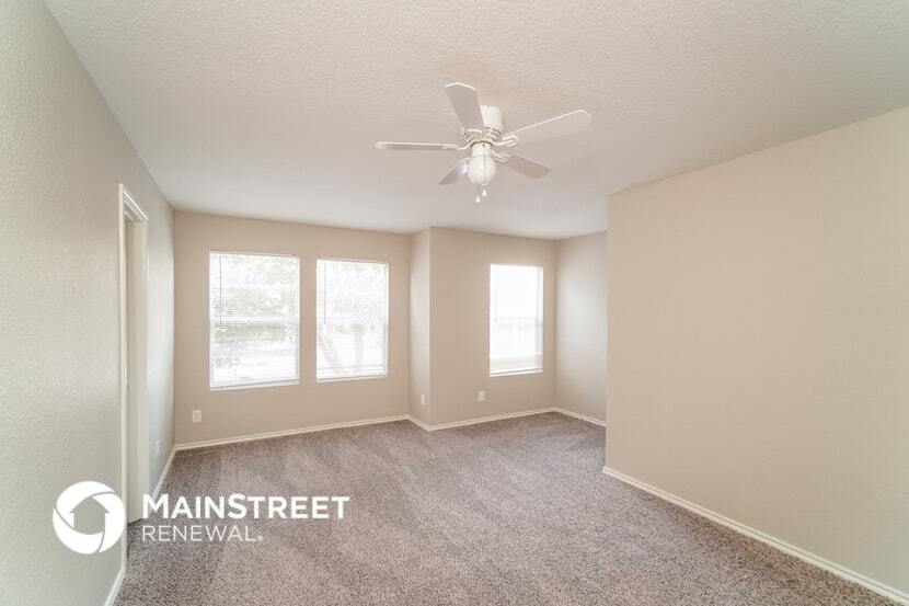 Building Photo - 205 Hinge Loop