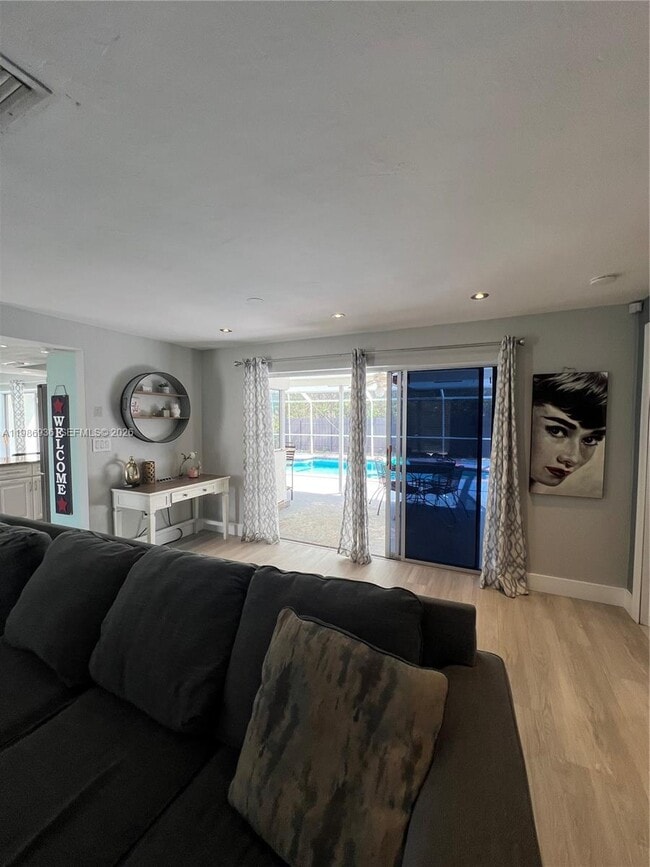 Building Photo - 7328 Pebble Beach Rd