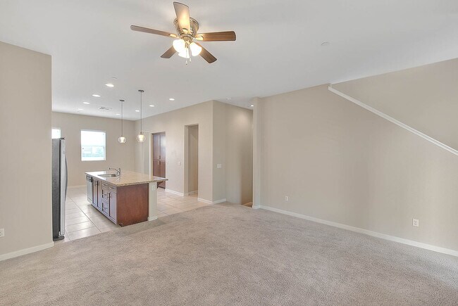Building Photo - 741 Sawyer Pl