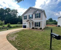 Building Photo - Beautiful 3 bedroom, 2 1/2 bathroom home i...