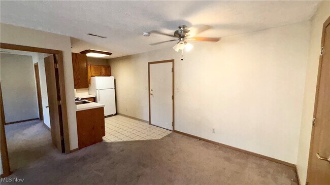 Building Photo - 25735 Lorain Rd
