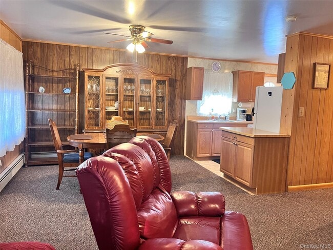 Building Photo - 13 Herlings Rd