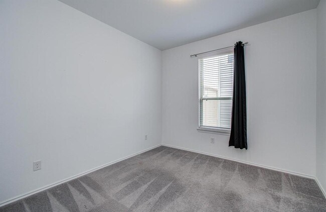 Building Photo - 3110 Longleaf Meadows Dr