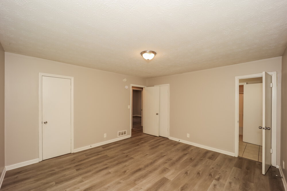 Building Photo - 2465 Fairway Cir SW