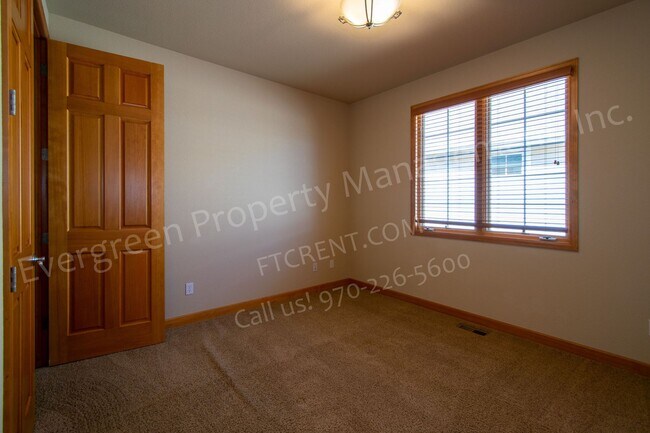 Building Photo - 3775 Sandy Shore Ln