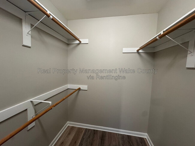 Building Photo - 4021 Wellington Ridge Loop