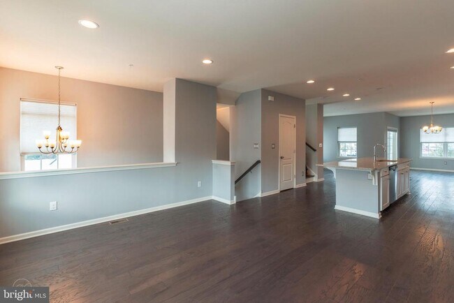 Building Photo - 2305 Maci's Cir