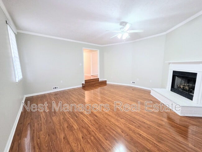 Building Photo - 7320 Avila Dr