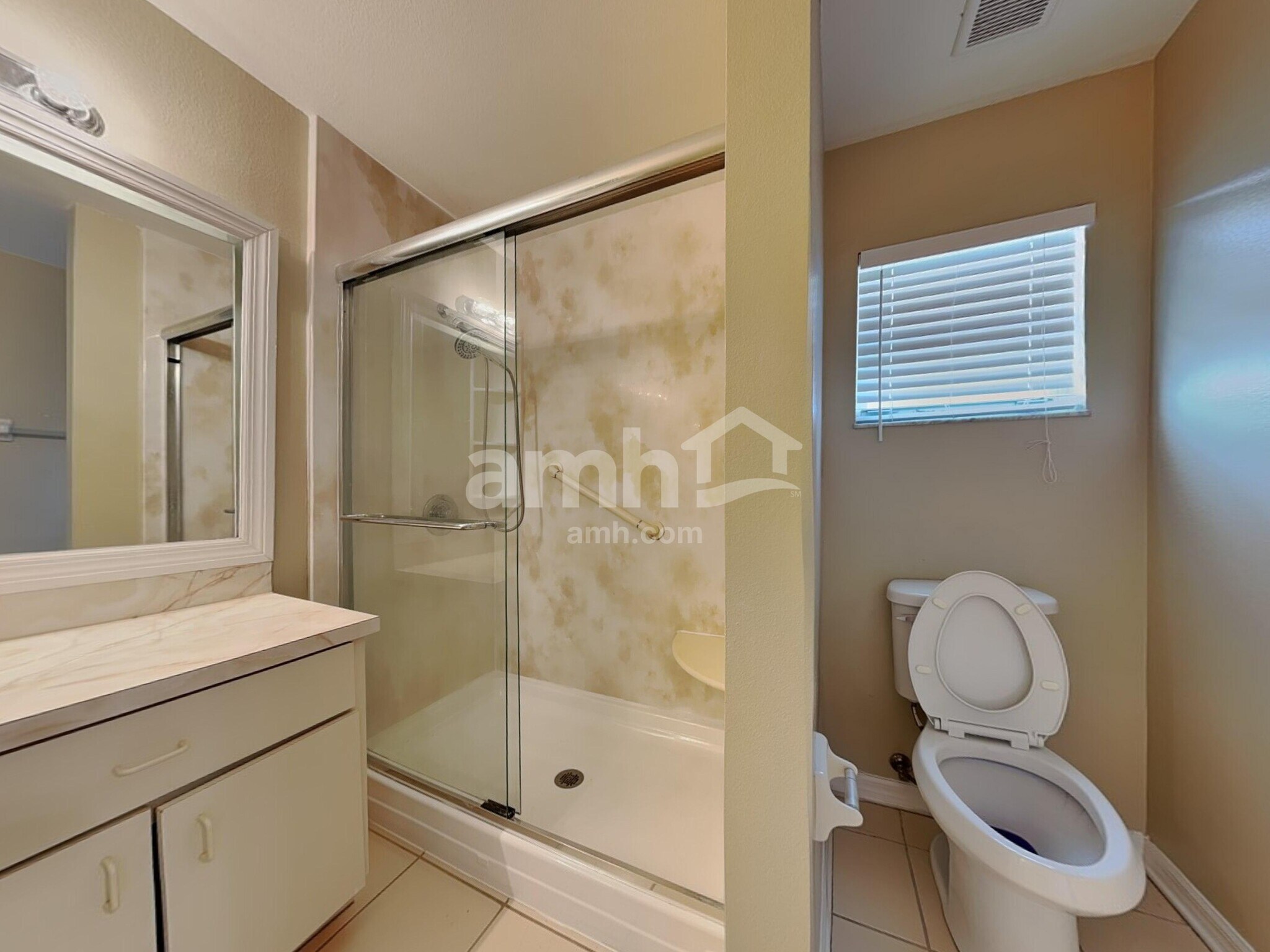 Building Photo - 5611 Brookdale Way