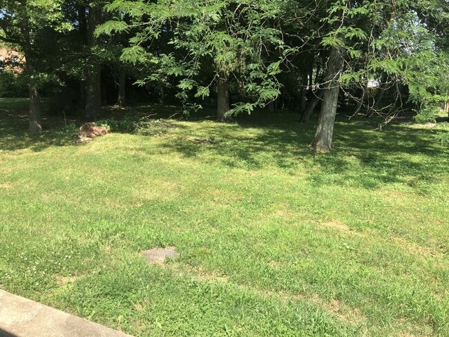 Building Photo - Spectacular Special - $1/2 OFF First Month's Rent & Stanley Travel Cup ($40.00 Value)