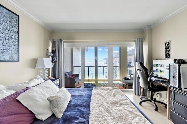 Building Photo - 111 N Pompano Beach Blvd